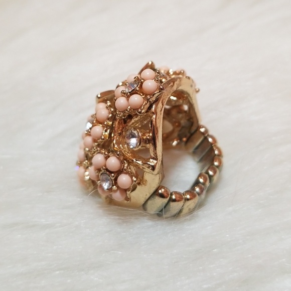 Statement Ring - Picture 3 of 4